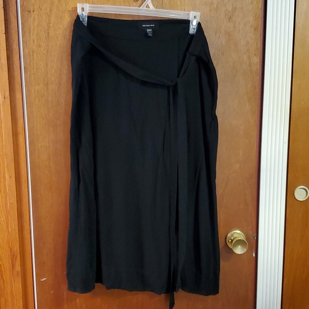 Who what wear mock wrap skirt black 20W